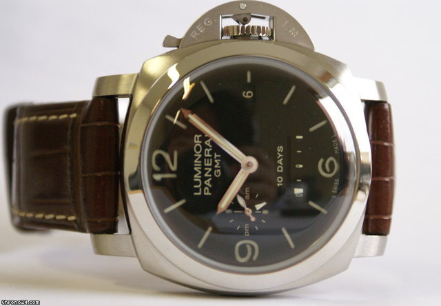 Panerai Luminor 1950 10 Days GMT watches