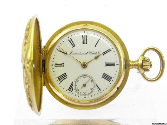 IWC MINIATUR PRUNKTASCHENUHR 18KT GOLD 4 BRILANTEN watches