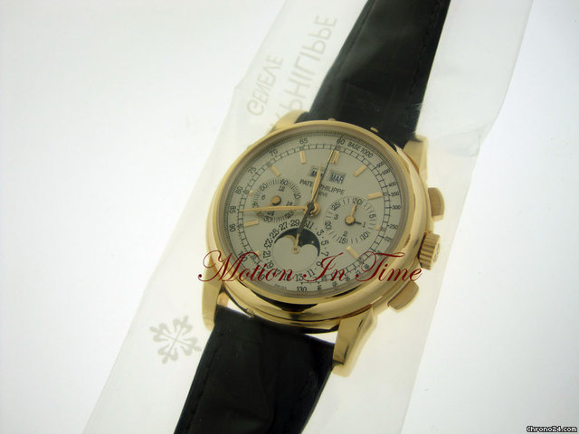 Patek Philippe 5970R - Factory Sealed - PERPETUAL CALENDAR CHRONOGRAPH ROSE watches