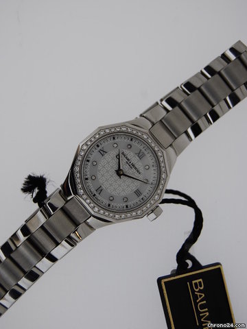 Baume & Mercier RIVIERA watches