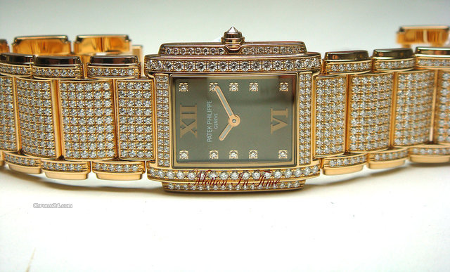 Patek Philippe LADIES' TWENTY~4 ROSE GOLD PAVE DIAMOND ON BRACELET - WOW watches