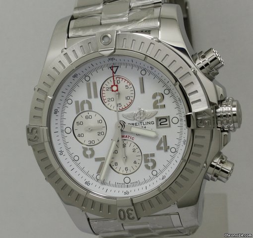 Breitling Super Avenger Neu mit Box und Papieren Inkl. MwSt watches