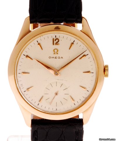Omega Vintage Tresor in 18K gold case watches