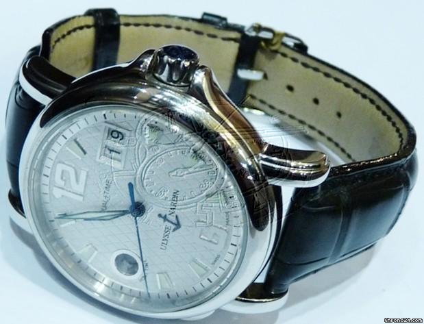 Ulysse Nardin GMT BIG DATE MENS WATCH SWISS watches