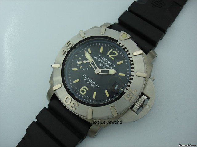 Panerai Submersible 2500m PAM194, limitiert watches
