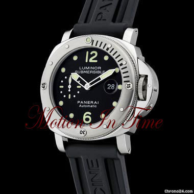 Panerai LUMINOR SUBMERSIBLE 300M STEEL ON RUBBER - PAM24 watches