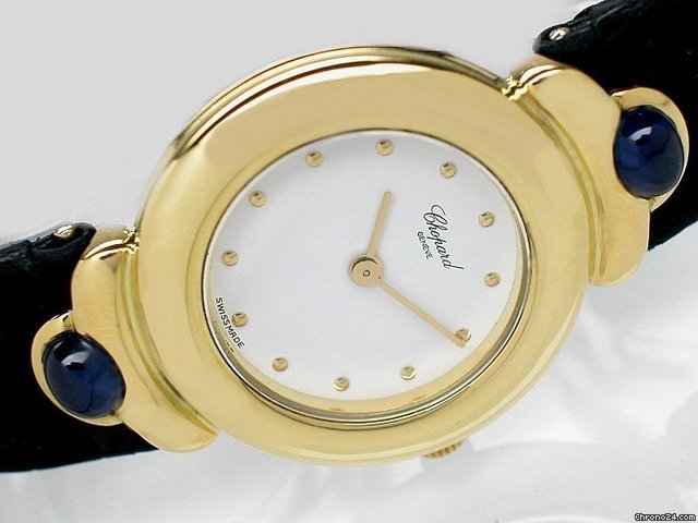 Chopard DAMENUHR MIT 2 SAFIREN watches