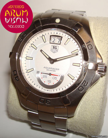 TAG Heuer Aquaracer Grand Date watches