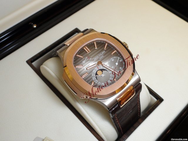 Patek Philippe 5712GR EXTREMELY RARE NAUTILUS ROSE & WHITE GOLD LIMITED ED. watches