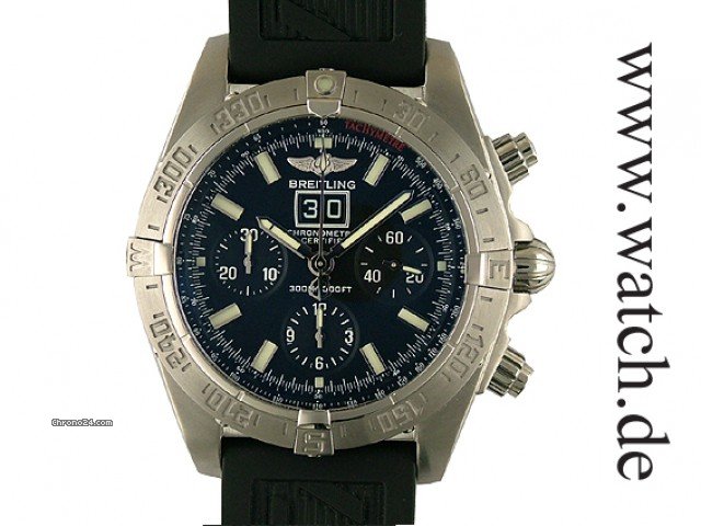 Breitling Blackbird Kautschuk 43mm watches