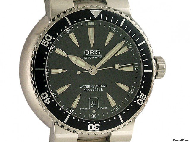 Oris Diver Date 44mm watches