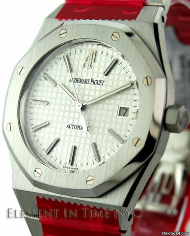 Audemars Piguet Royal Oak Date Steel On Bracelet Silver Dial watches