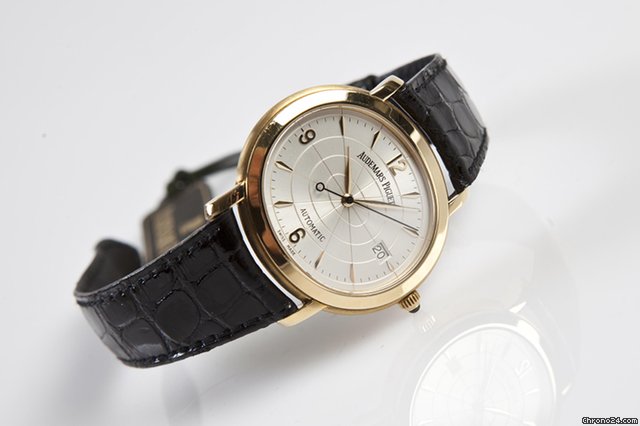 Audemars Piguet Millenary Automatik Gold watches