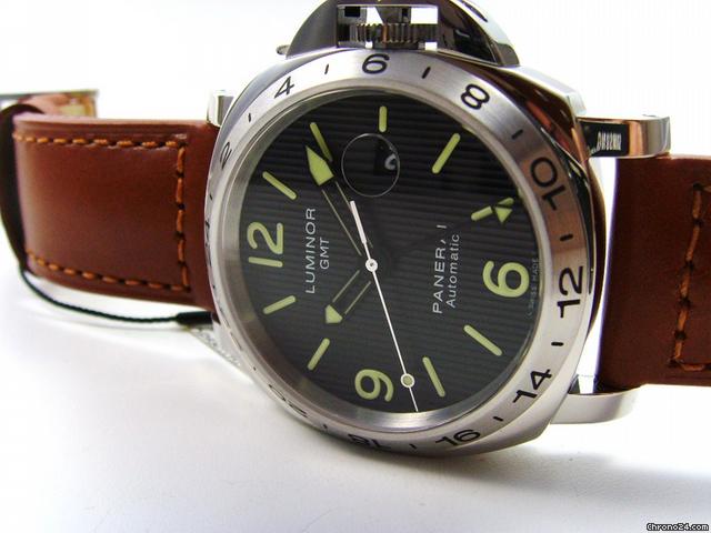 Panerai Luminor GMT PAM 29 M watches