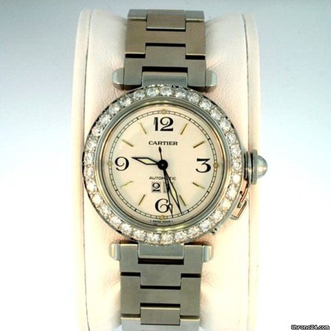 Cartier Pasha C Mid-Size Pre-owned watches