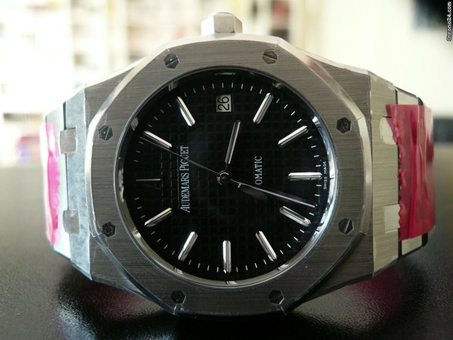 Replica Audemars Piguet ROYAL OAK AUTOMATIC Watch