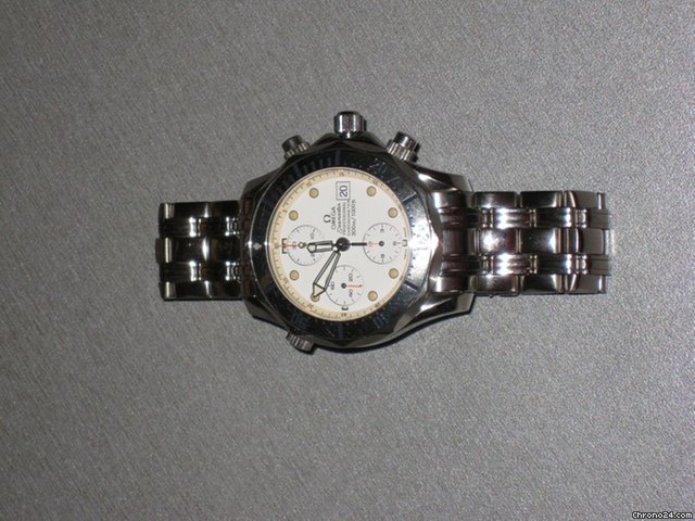 Omega Rarit?t in weiss Seamaster Professional Diver Chronograph watches