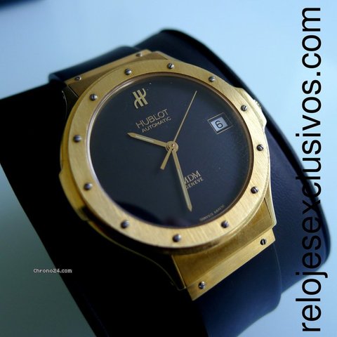 Hublot Classic 18k. Gold Automatic watches