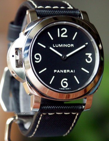 Panerai PAM 219 Luminor Base Model Destro Sandwich Dial 44 mm: Retail watches