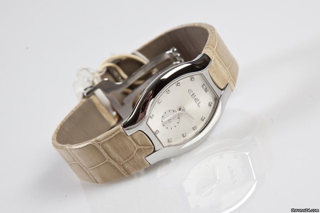 Ebel Beluga Tonneau mit Diamanten DAU watches
