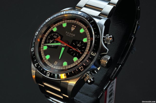 Tudor Graue L¨¹nette Heritage Chrono watches