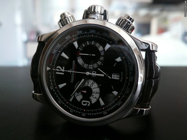 Jaeger-LeCoultre MASTER MEMOVOX INTERNATIONAL watches