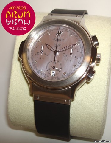 Hublot Elegant Chrono Ladies watches