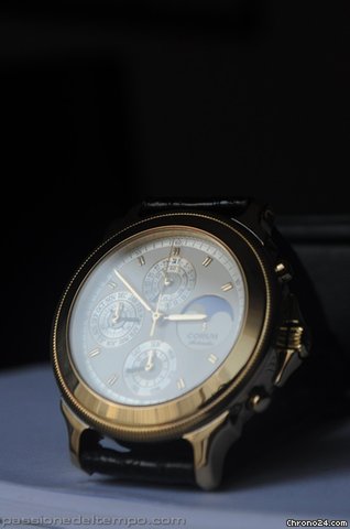 Corum PERPETUAL CALENDAR CHRONOGRAPH MOONPHASE TEMPS MECANIQUE LIMITED EDITION 70/100 watches