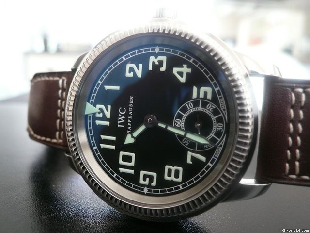 IWC MONTRE D'AVIATEUR REMONTAGE MANUEL watches