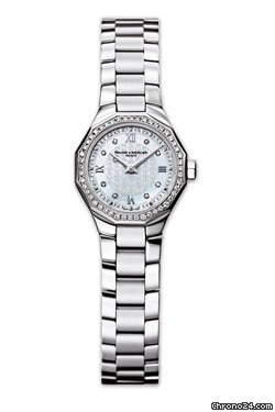 Baume & Mercier Riviera Classic Extra Small watches