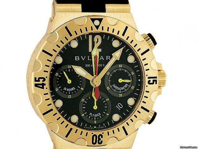 Bulgari Diagono Professional Scuba Flyback Chronograph 18kt Gelbgold 40mm watches
