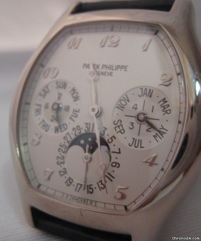 Patek Philippe 5040 Perpetual Calendar Moon Phases watches