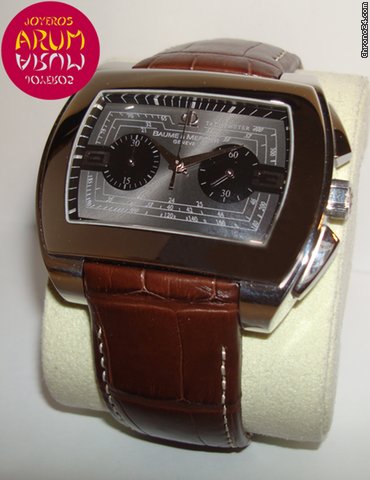 Baume & Mercier Hampton City Chrono watches