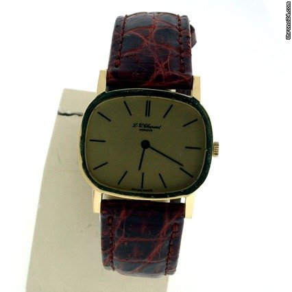 Chopard Vingage Mid-Size Watch watches