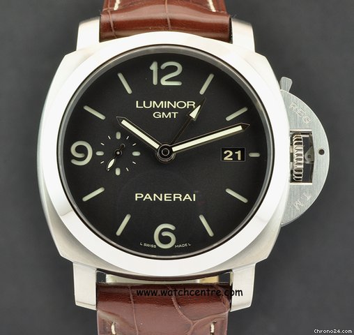Panerai S/S Black Dial Luminor 44MM 1950 GMT B&P Pam 320 watches