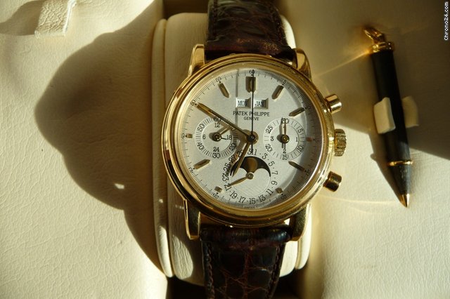 Patek Philippe Chronograph mit ewigem Kalender watches