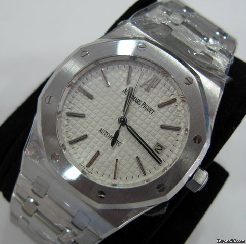 Audemars Piguet Ref 15300 St.00.122ost.01 Wow watches