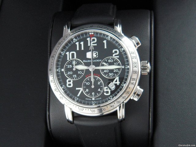 Maurice Lacroix Flyback annuaire AVIATOR watches