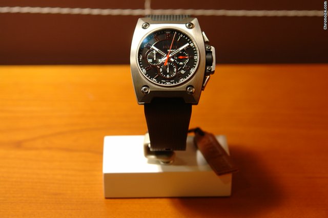 Wyler Chronograph Titanium 75% Discount Black Dial - Black watches