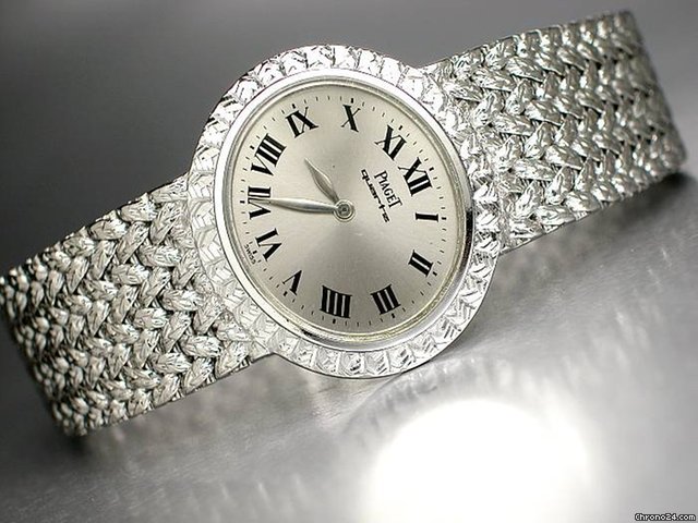 Piaget SCHeNE KLASSISCHE WEI GOLDUHR" 18K/750 WEI GOLD watches