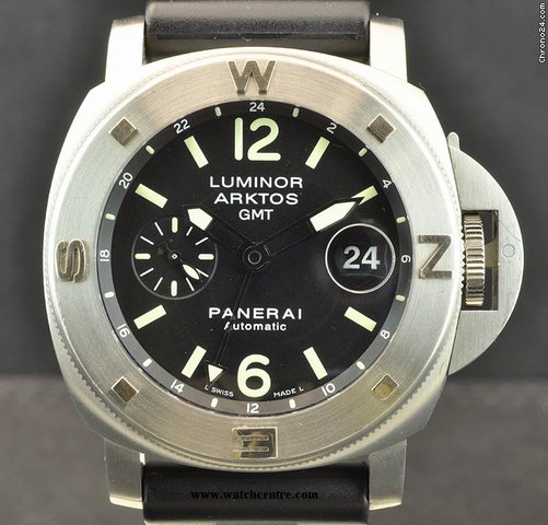 Panerai S/S Black Dial Luminor Arktos GMT B&P Pam00186 watches