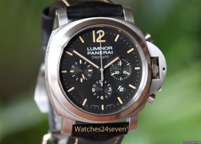 Panerai PAM 356 Daylight Chronograph Patina Numbers 44 mm: Retail watches