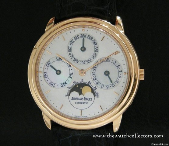 Audemars Piguet Very fine & Rare Rose Gold Perpetual Calendar "Ref.25657-0002" Full Set watches