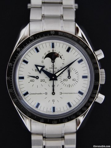 Omega SPEEDMASTER whit gold bezel moonphase watches