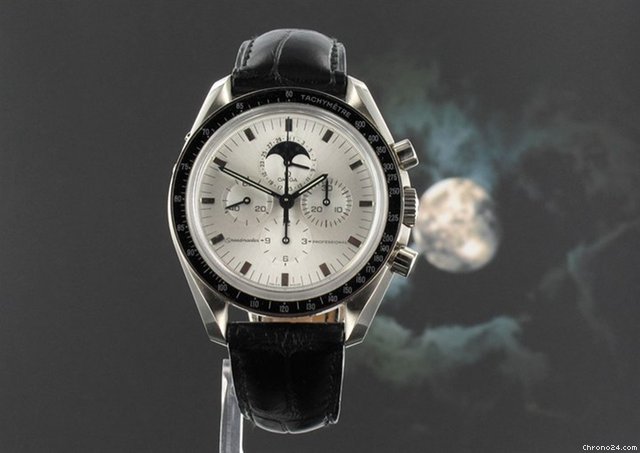 Omega Speedmaster Moon Phase Calendar watches