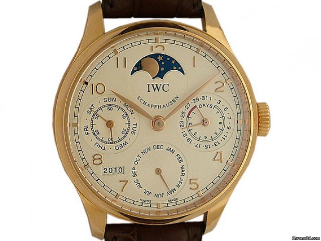 IWC Portugieser Ewiger Kalender 18kt Rosegold 44mm ungetragen watches