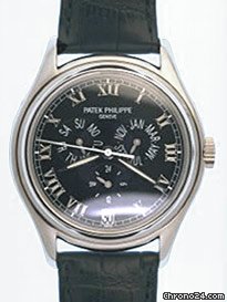 Patek Philippe Gent's 18K White Gold Annual Calendar watches