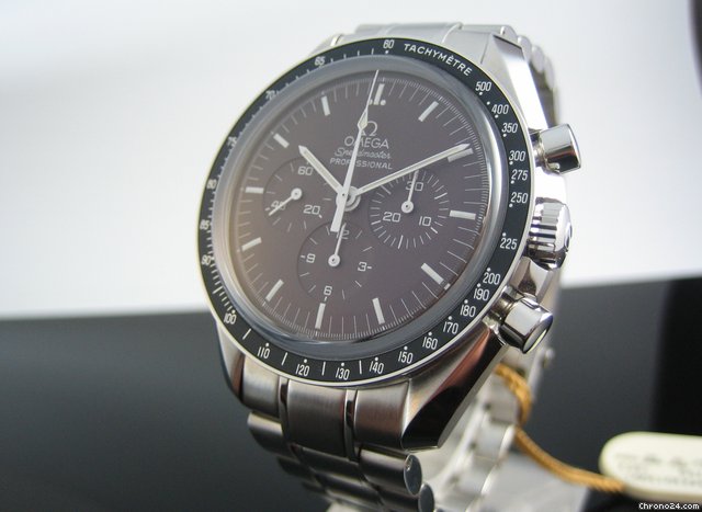 Omega Speedmaster Professional Moonwatch 311.30.42.30.13.001 watches