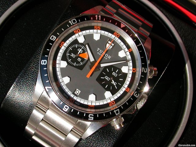 Tudor Heritage Chronograph Ref. 70330N mit Box und Papieren aus 2011 watches