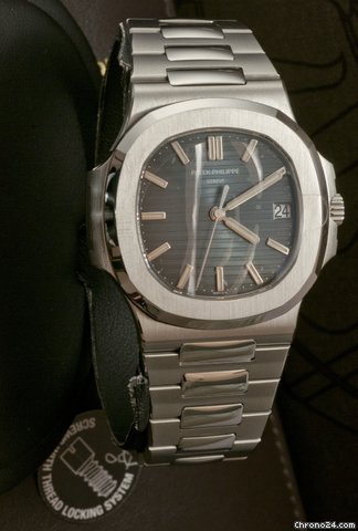 Patek Philippe JUMBO NEW NAUTILUS watches
